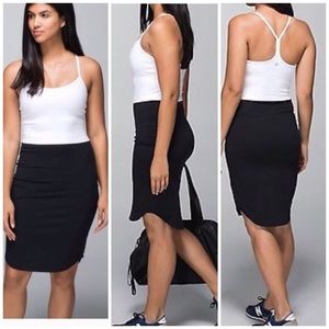 LIMITED TIME OFFER! Lululemon 16-hour dress Size 6